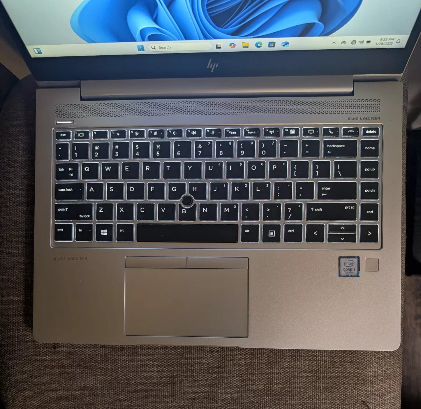 HP EliteBook 840 G5 14 FHD Core i5-7200U 2.5GHz, 16GB, 256GB, Windows 11 Pro