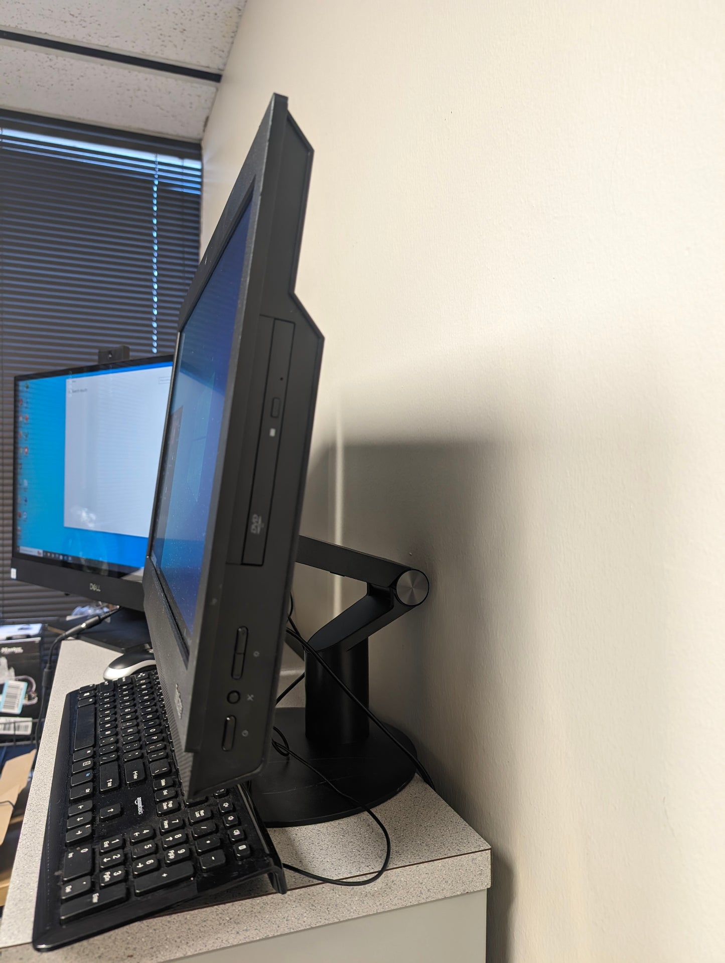 Lenovo FM ThinkCentre All-in-One Desktop Computer PC
