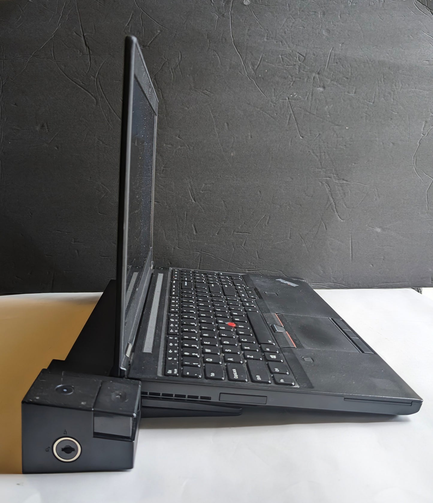 Lenovo ThinkPad P51 i7-7700HQ 16GB RAM 512GB NVMe SSD Laptop QUADRO M1200 + DOCK