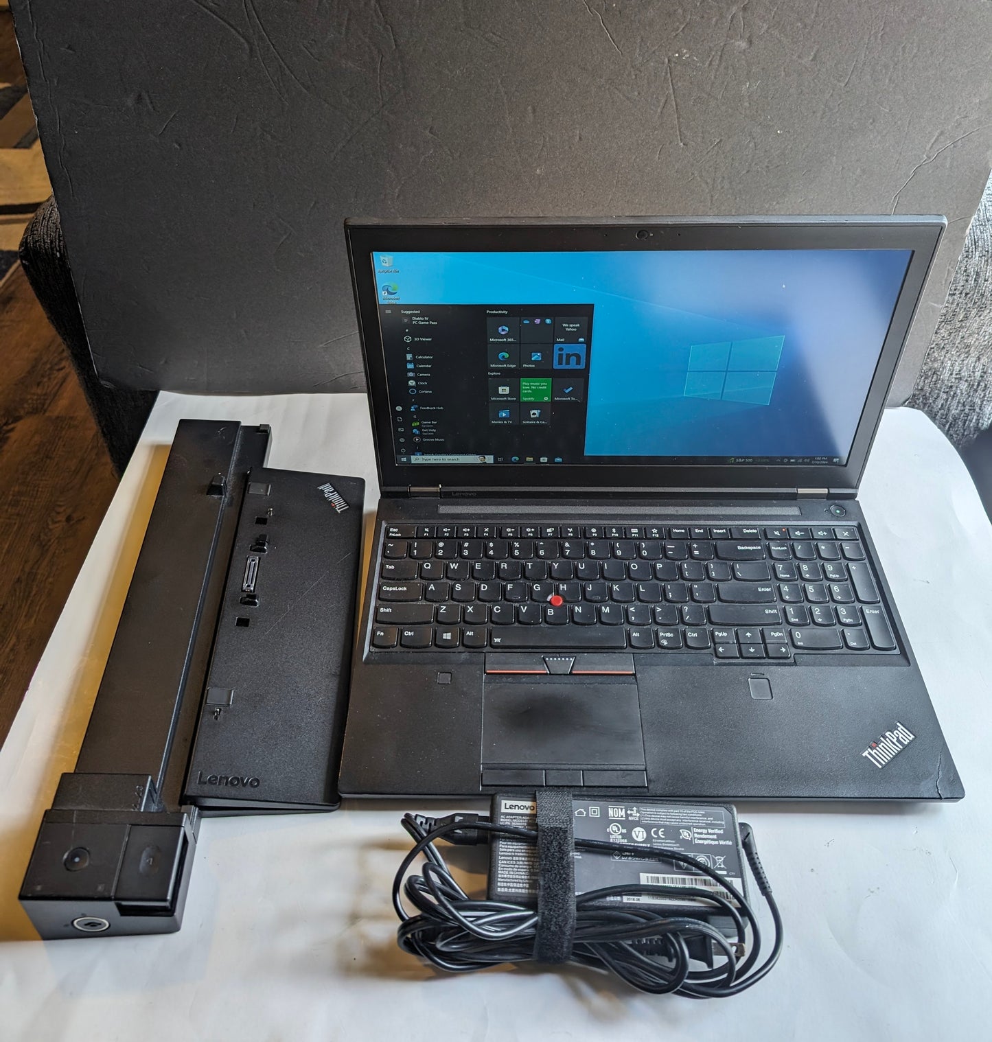 Lenovo ThinkPad P51 i7-7700HQ 16GB RAM 512GB NVMe SSD Laptop QUADRO M1200 + DOCK