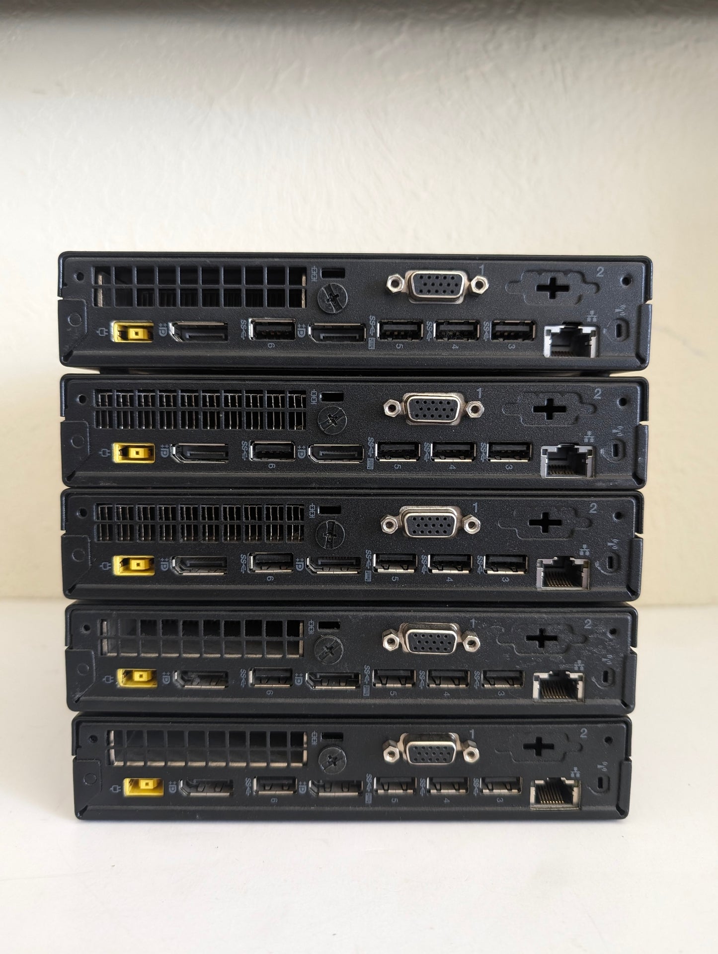 Lot of Lenovo ThinkCentre M710Q Tiny Desktop Pentium G4560T 12GB RAM 500GB HDD