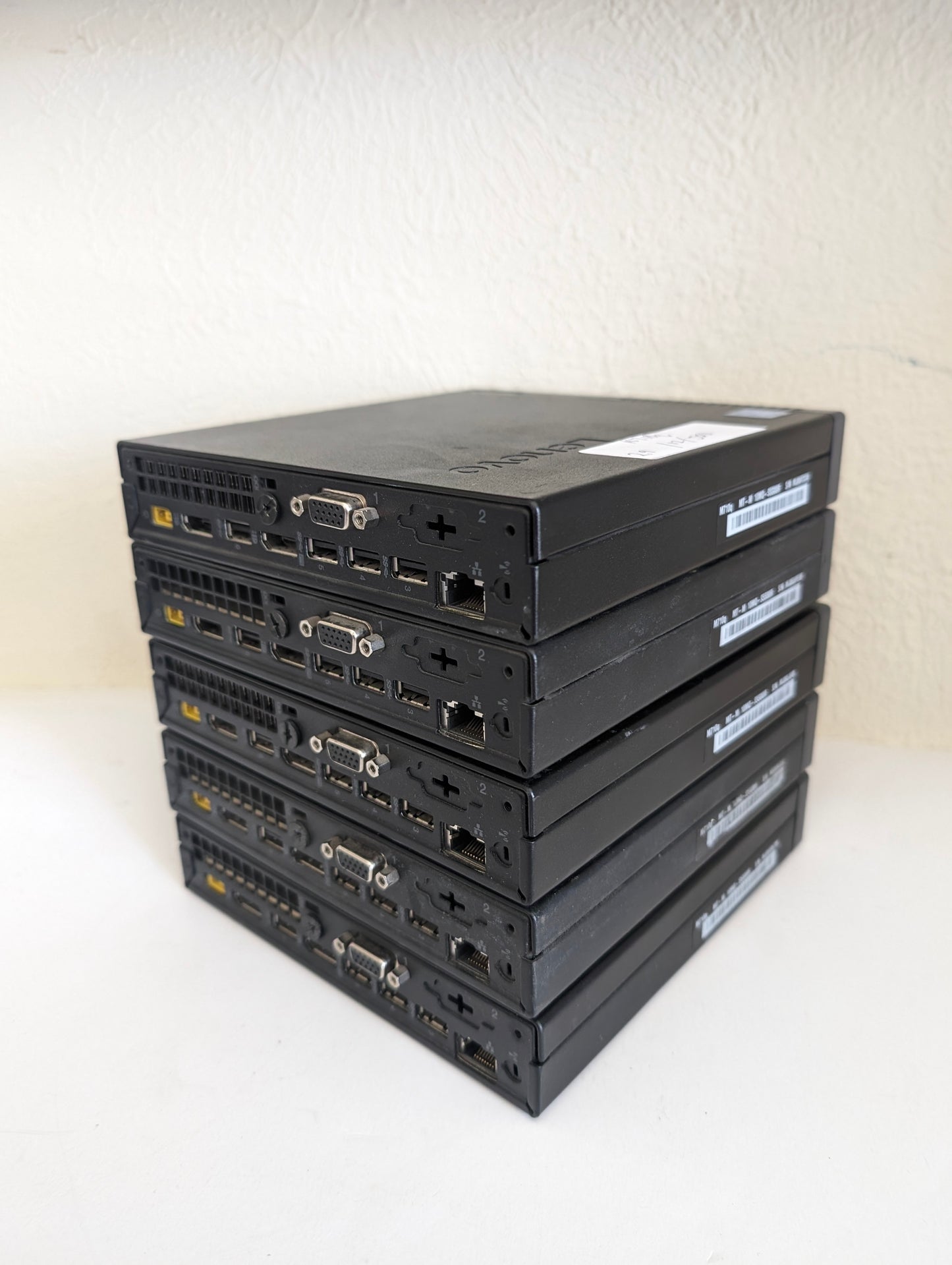 Lot of Lenovo ThinkCentre M710Q Tiny Desktop Pentium G4560T 12GB RAM 500GB HDD