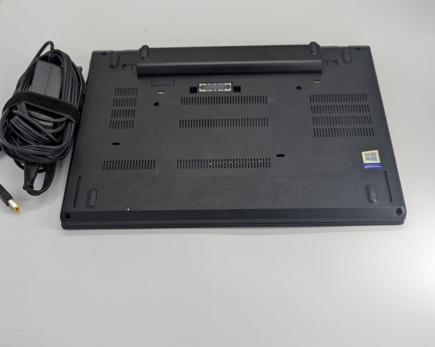Lenovo ThinkPad T470 Laptop w/Docking Station