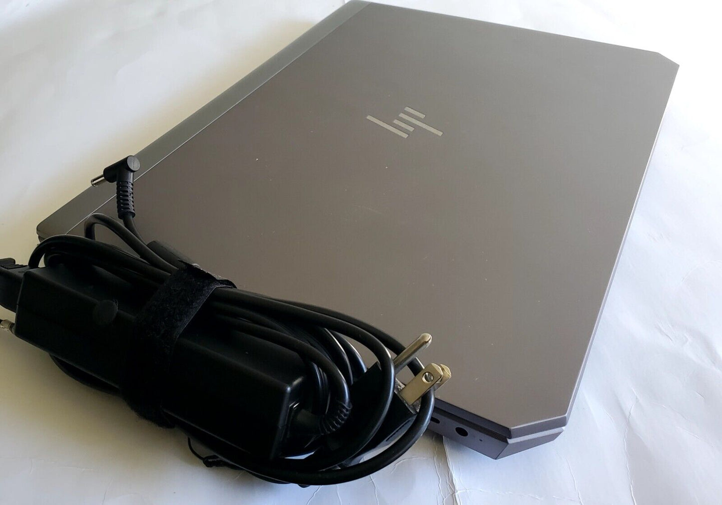 HP ZBOOK 15 G6 15.6" i7-9850H 32GB RAM 1TB M.2 SSD NVIDIA T1000 WIN11 1080P FHD